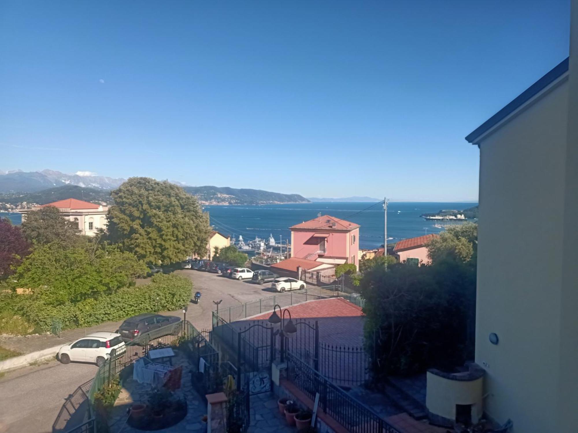 Appartamento Casa Valentyna La Spezia Esterno foto